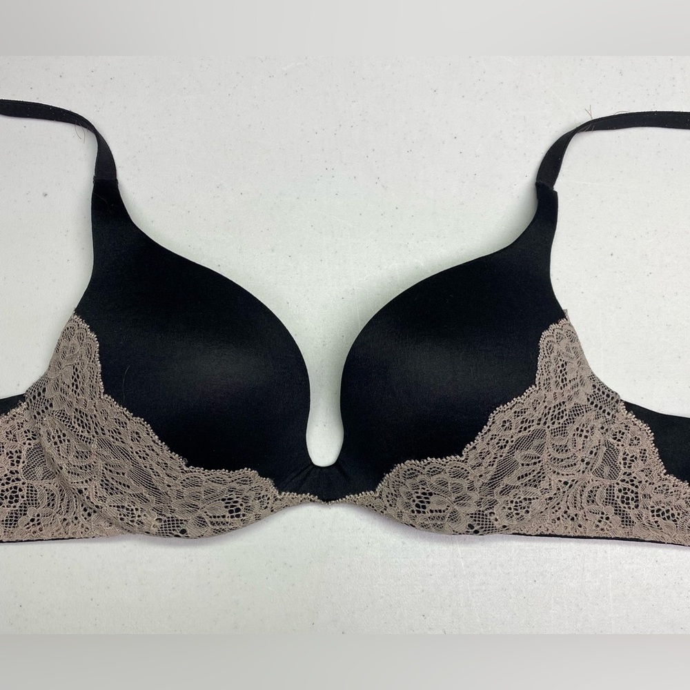 VS BLK Push-up Plunge, 34A *P1100